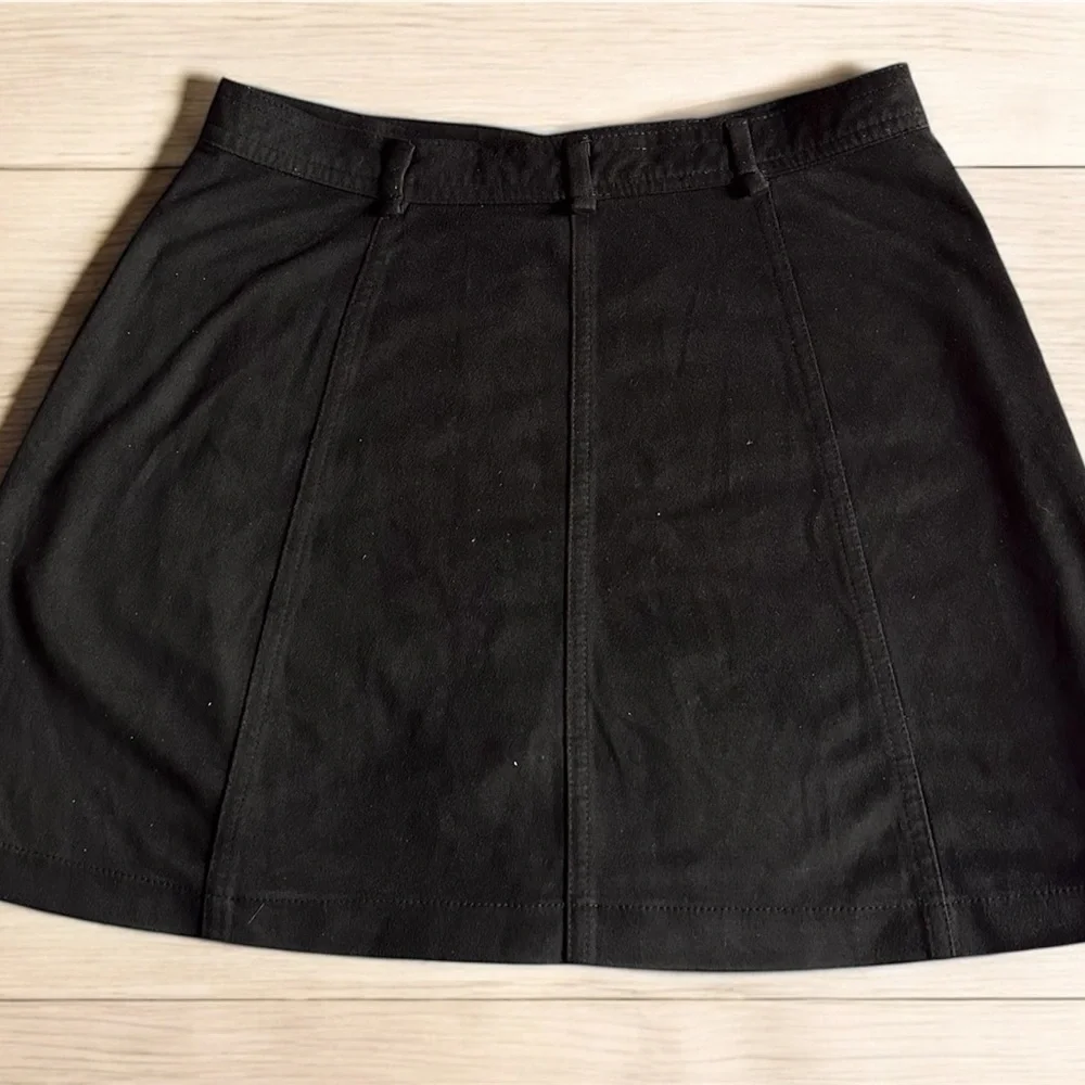 Zara suede Mini Skirt size M - Picture 2 of 6